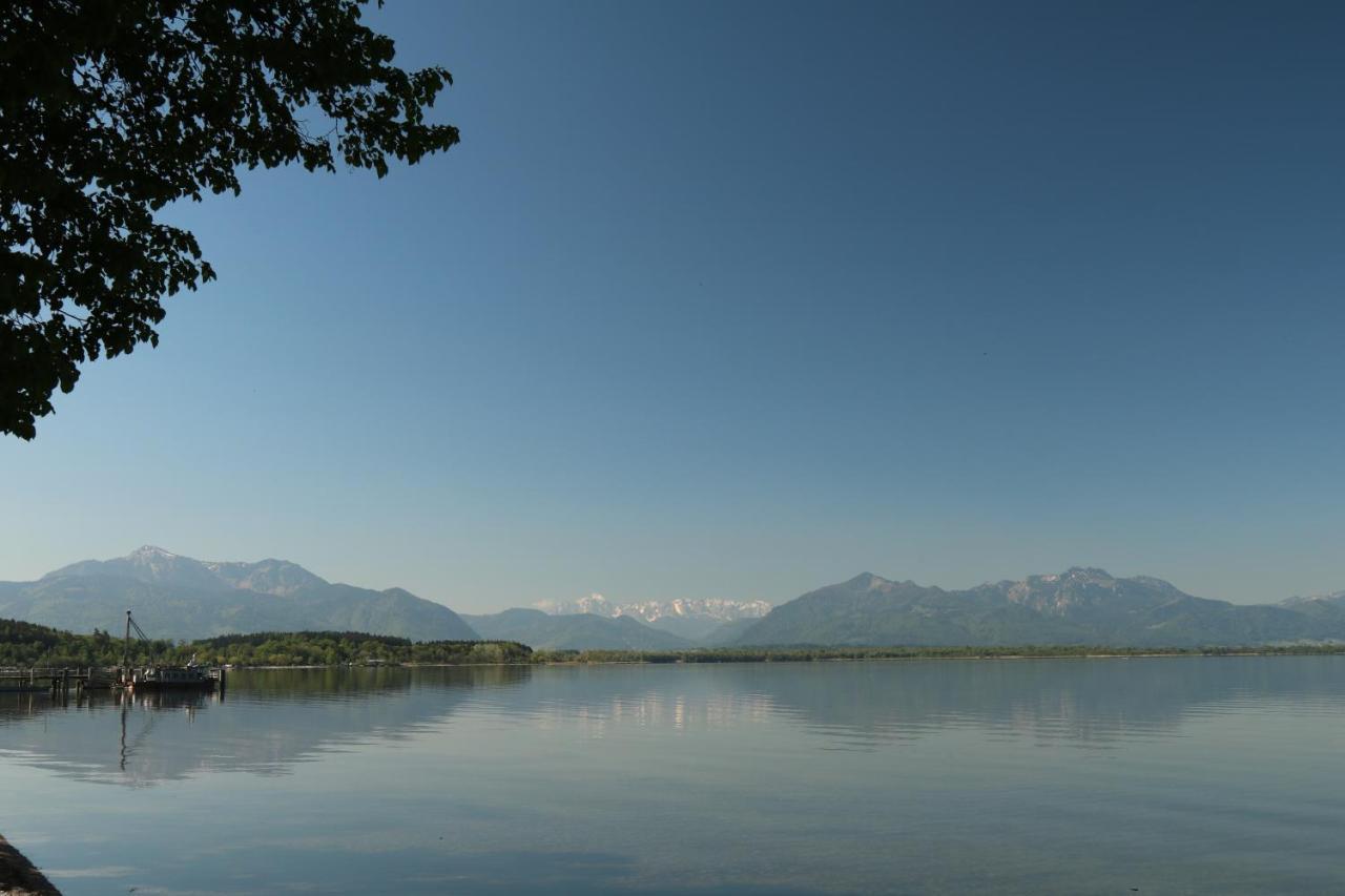 Chiemseer Wirtshaus Chieming Exteriör bild