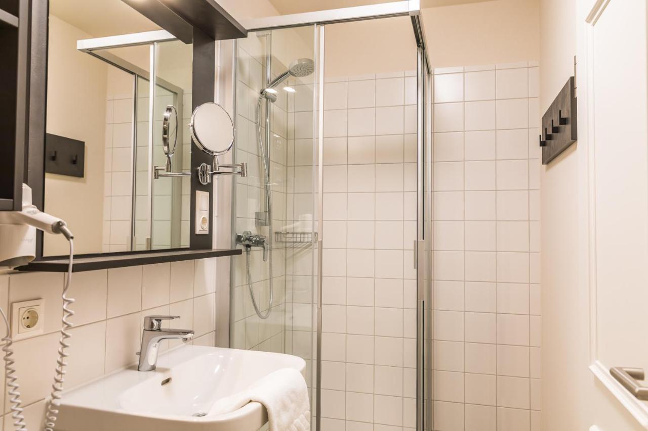Chiemseer Wirtshaus Chieming Exteriör bild