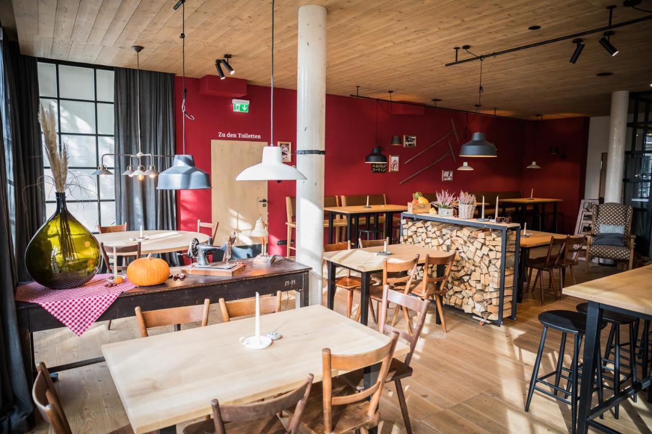 Chiemseer Wirtshaus Chieming Exteriör bild